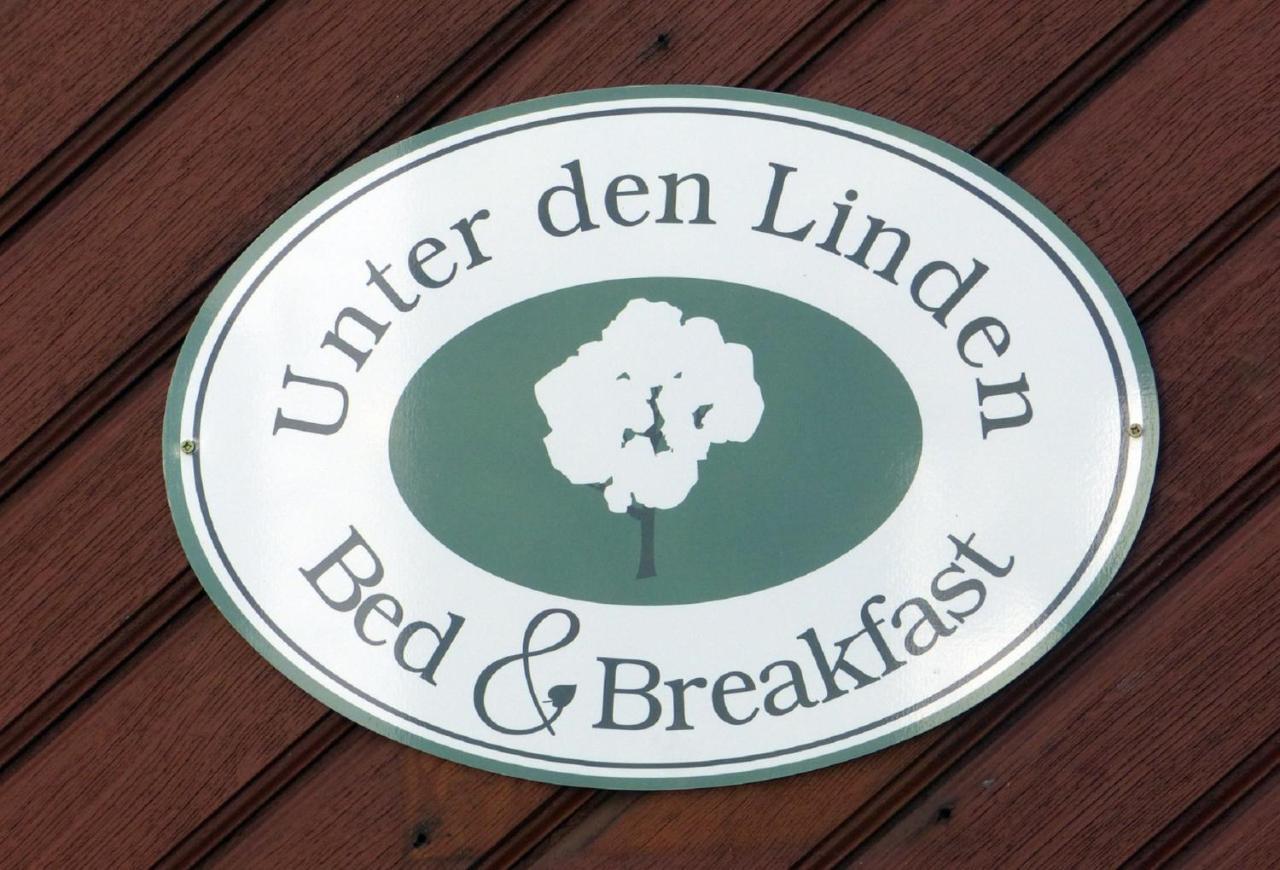Bed And Breakfast Unter Den Linden Noerdlingen Luaran gambar
